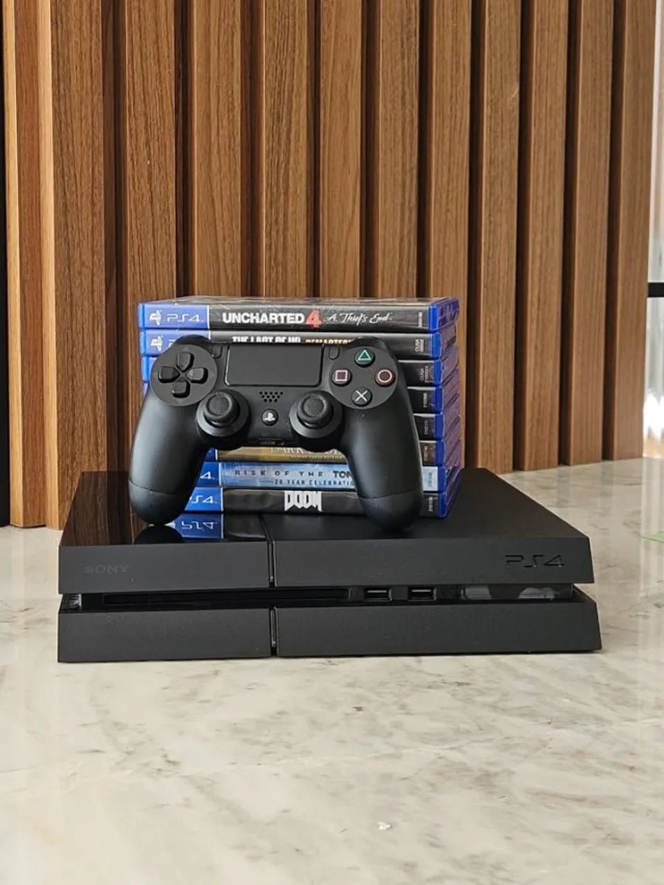 PS4 400GB com 8 jogos - Consoles de Vídeo Game - Centro, Esteio