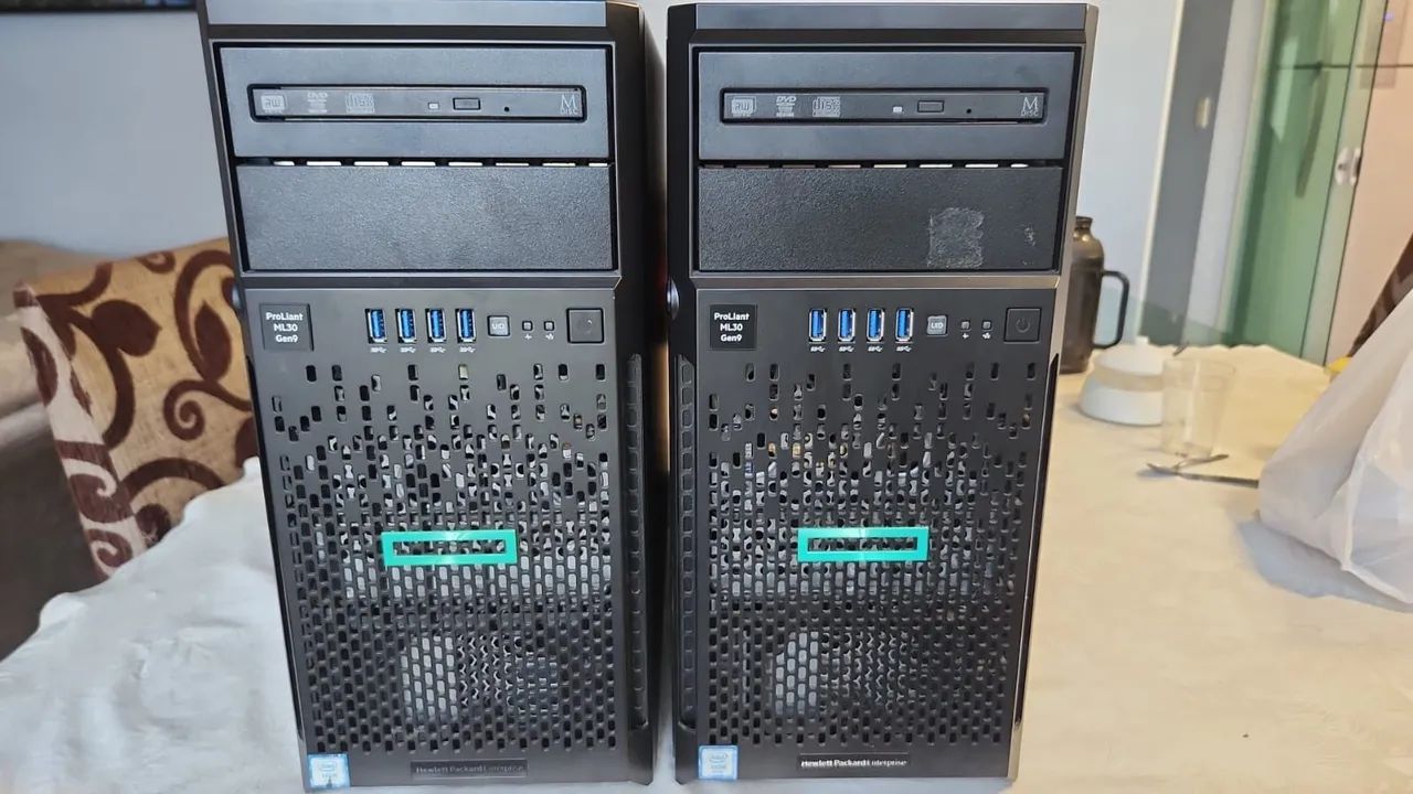 Servidor HPE ProLiant ML30 Gen9 Xeon 1TB Torre Pouco Uso