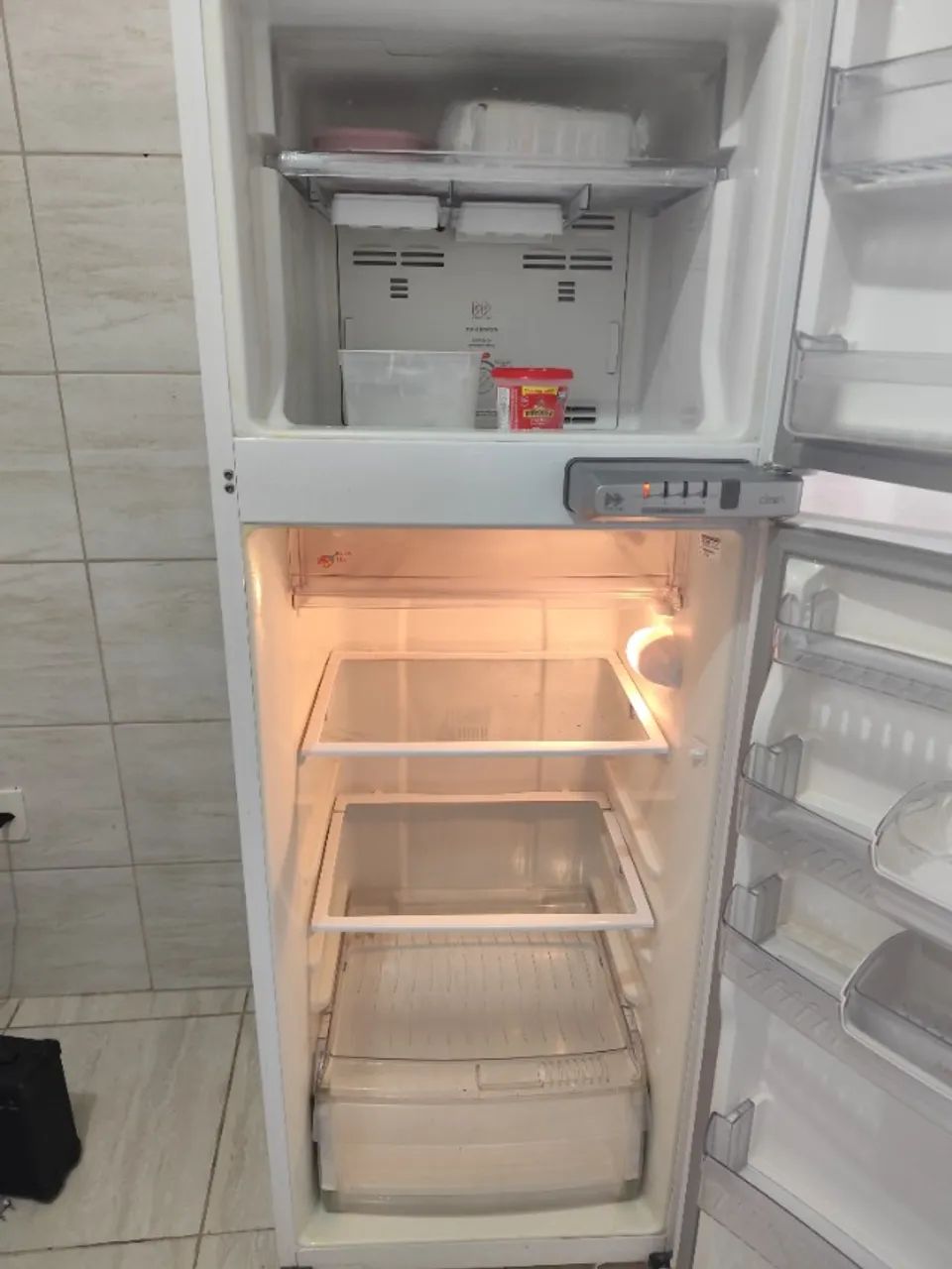 Geladeira Brastemp Clean - Foto 3