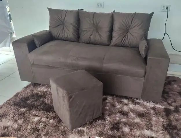 Sofa 3 lugares + 1 puff da fábrica  - Foto 2