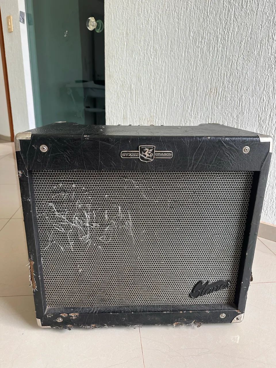 Cubo Amplificador de Contrabaixo  - Foto 2