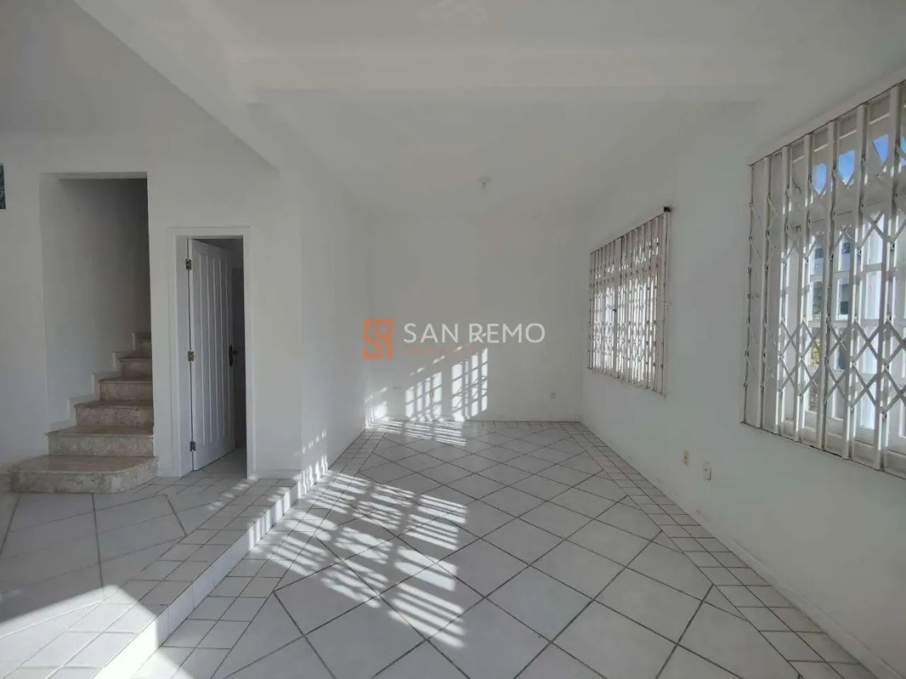Balneário | Casa 5 quartos, sendo 1 suite - Foto 2