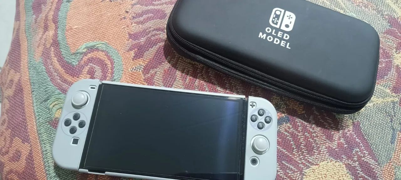 Nintendo Switch OLED Desbloqueado - Foto 3