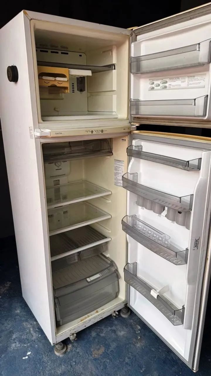 geladeira 380L frost free - leia o anúncio - Foto 2