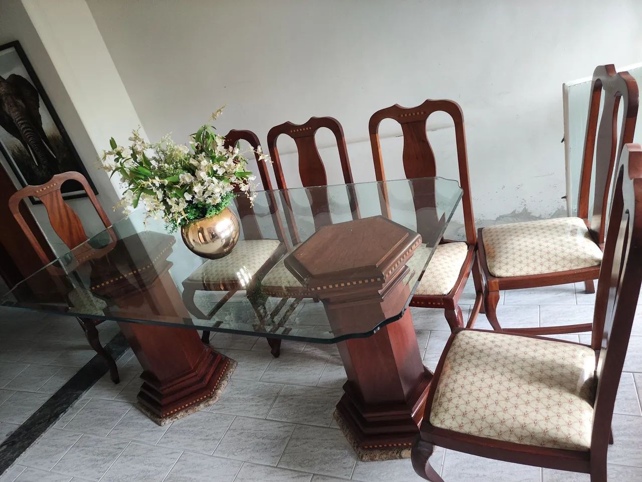 Vendo mesa de jantar com 6 cadeiras  - Foto 3