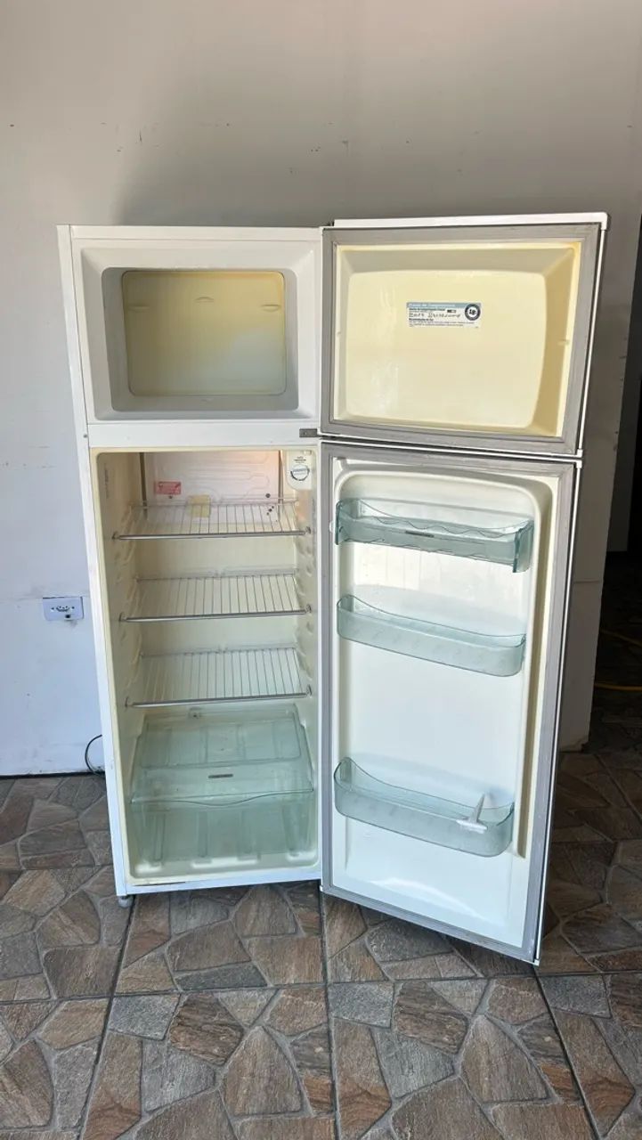 Geladeira Electrolux - Gelo seco  - Foto 2