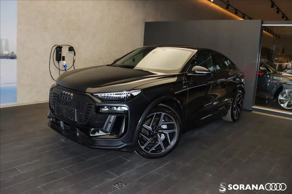 Audi E-Tron 2025 - Foto 2