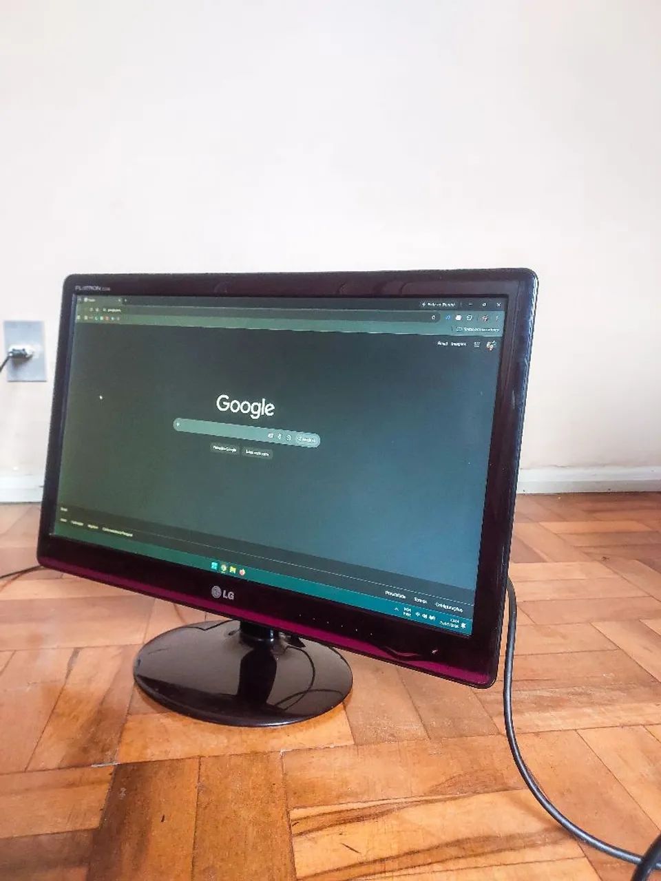 Monitor LG Flatron 23" Full HD - Ótimo estado  - Foto 2