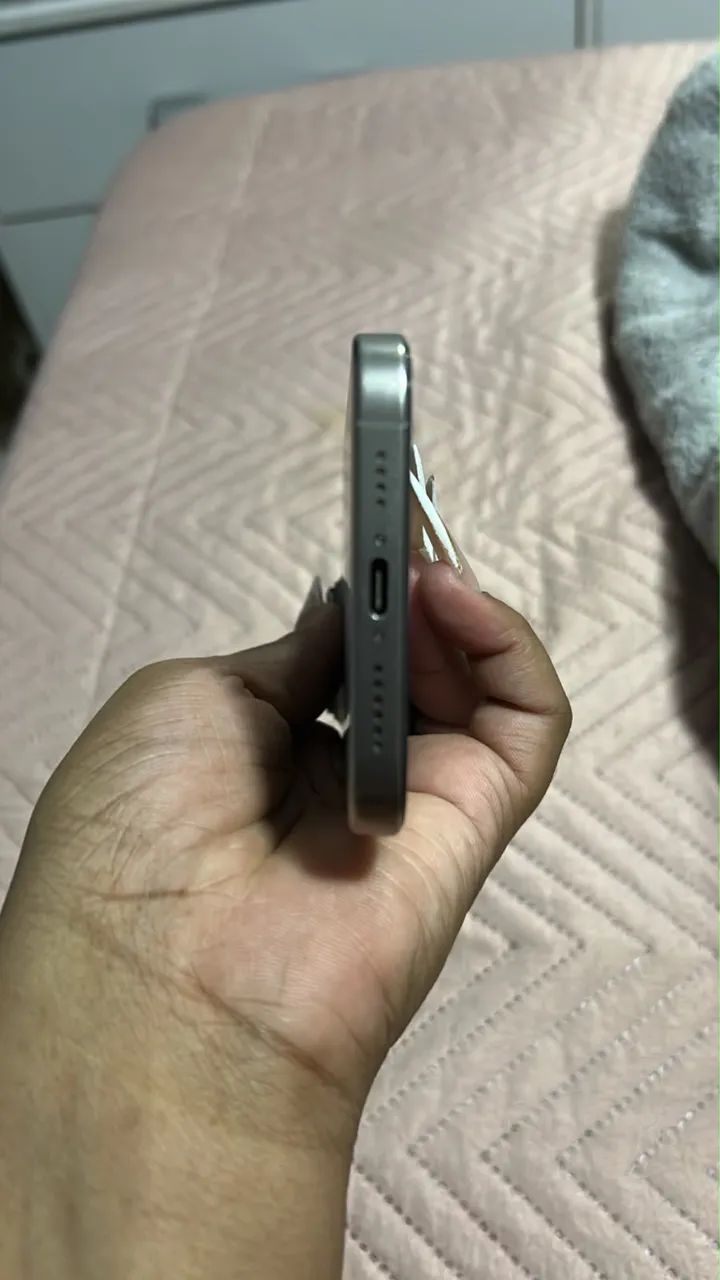 iPhone 16 pro Max 256 gb - Foto 2