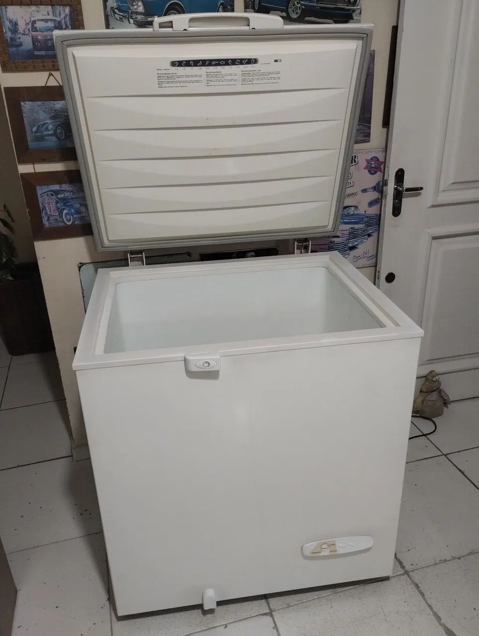 Freezer horizontal Electrolux 210L entrego ler anúncio  - Foto 2