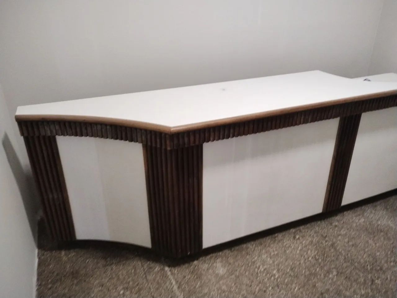 Balcão para recepção 