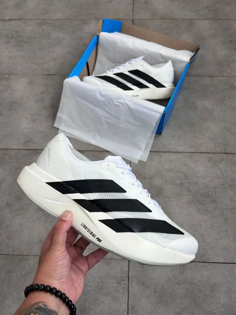 Tênis Adidas Adizero 