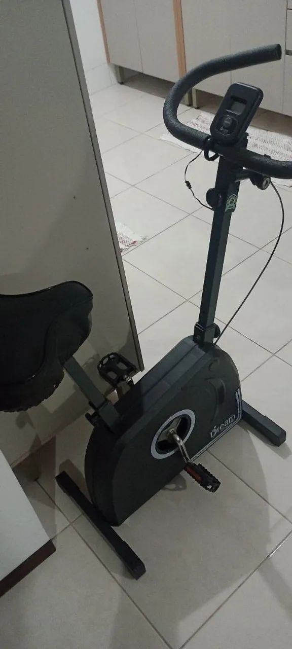 Vendo bicicleta ergométrica  - Foto 4