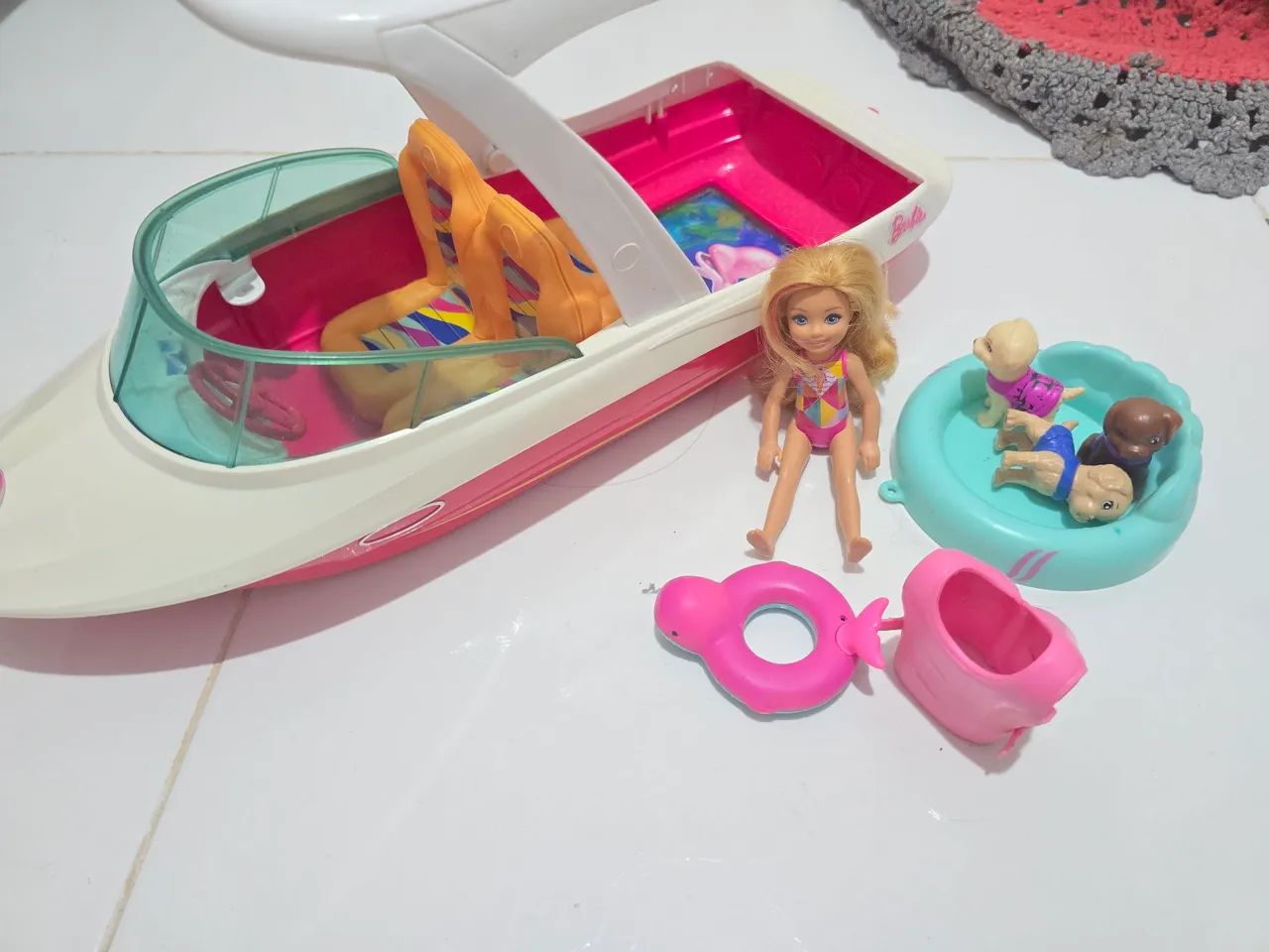 Barbie e brinquedos  - Foto 4