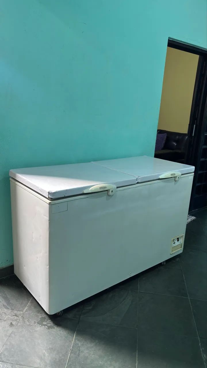Freezer 520L para vender rápido 