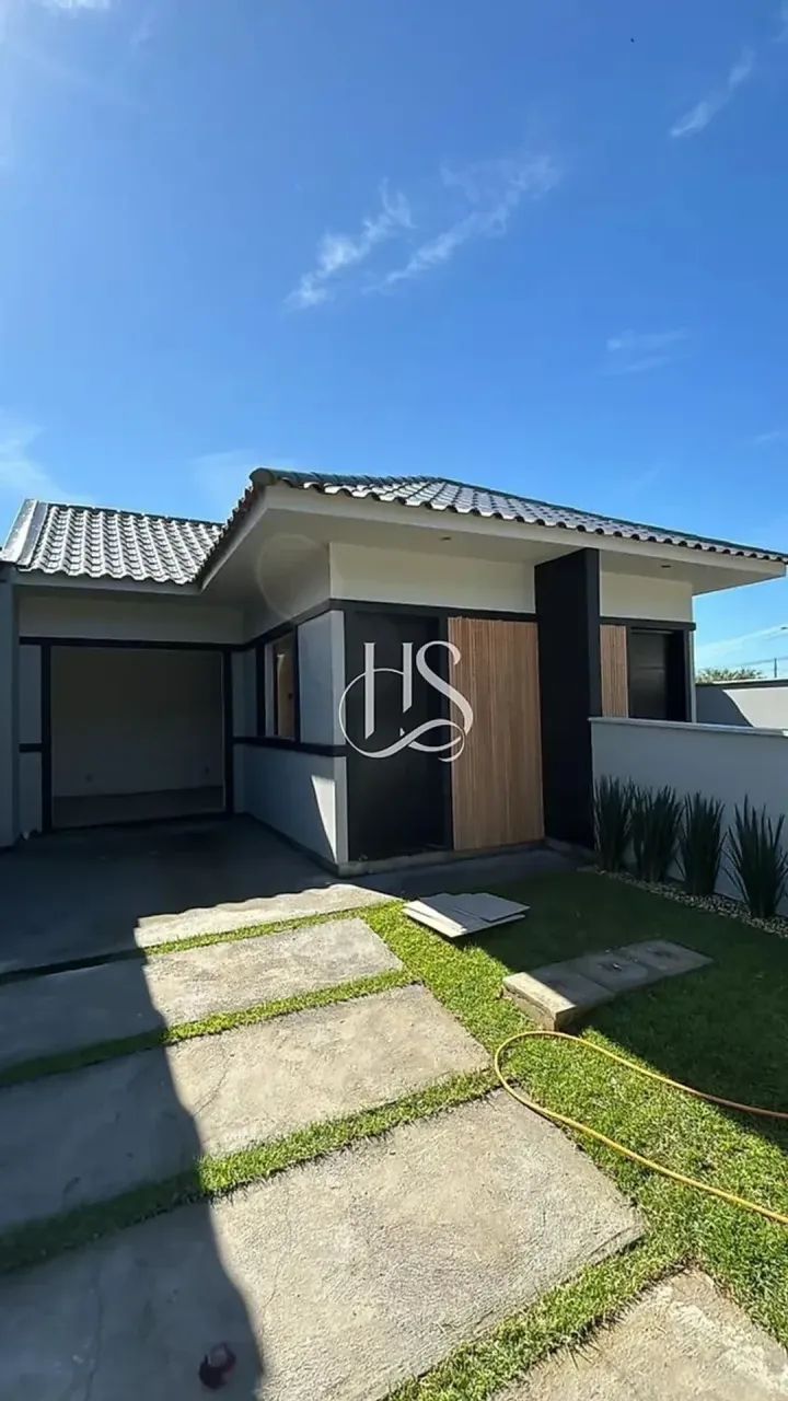 Casa geminada a venda, 48 m², 2 dormitórios, Forquilhas - São José - SC