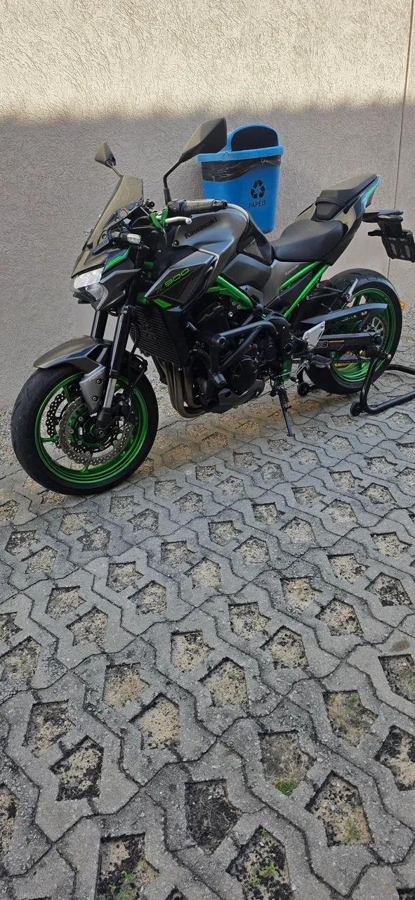 Kawazaki Z900  - Foto 2