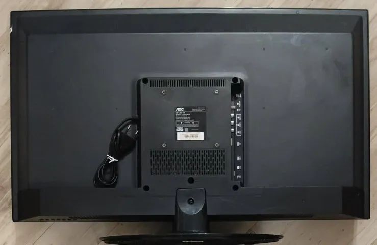 Com defeito: Tv Led 32 Aoc LE32H1465 - Foto 3