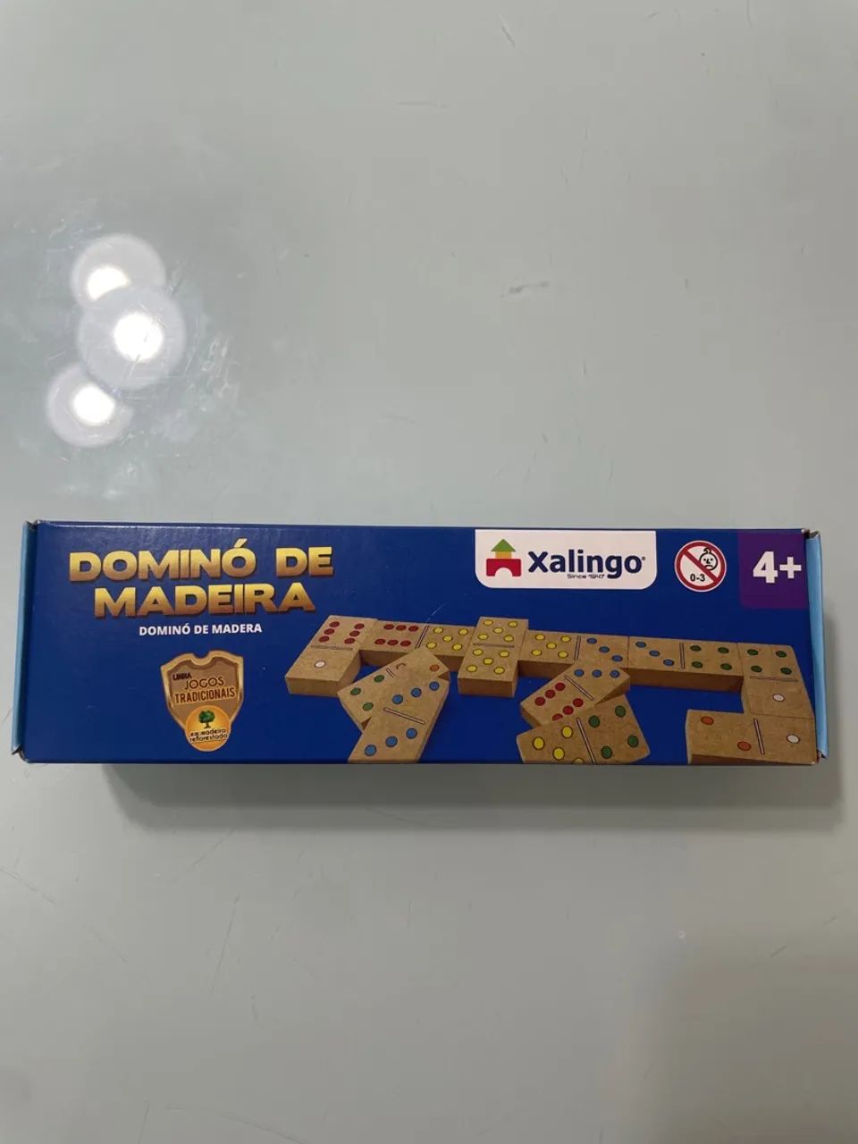 Dominó de Madeira