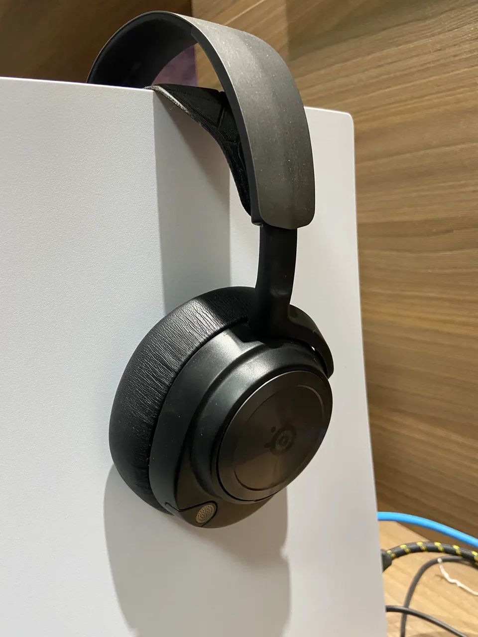 Headset Steelseries Arctis Nova Pro (com fio) + GameDAC Gen 2