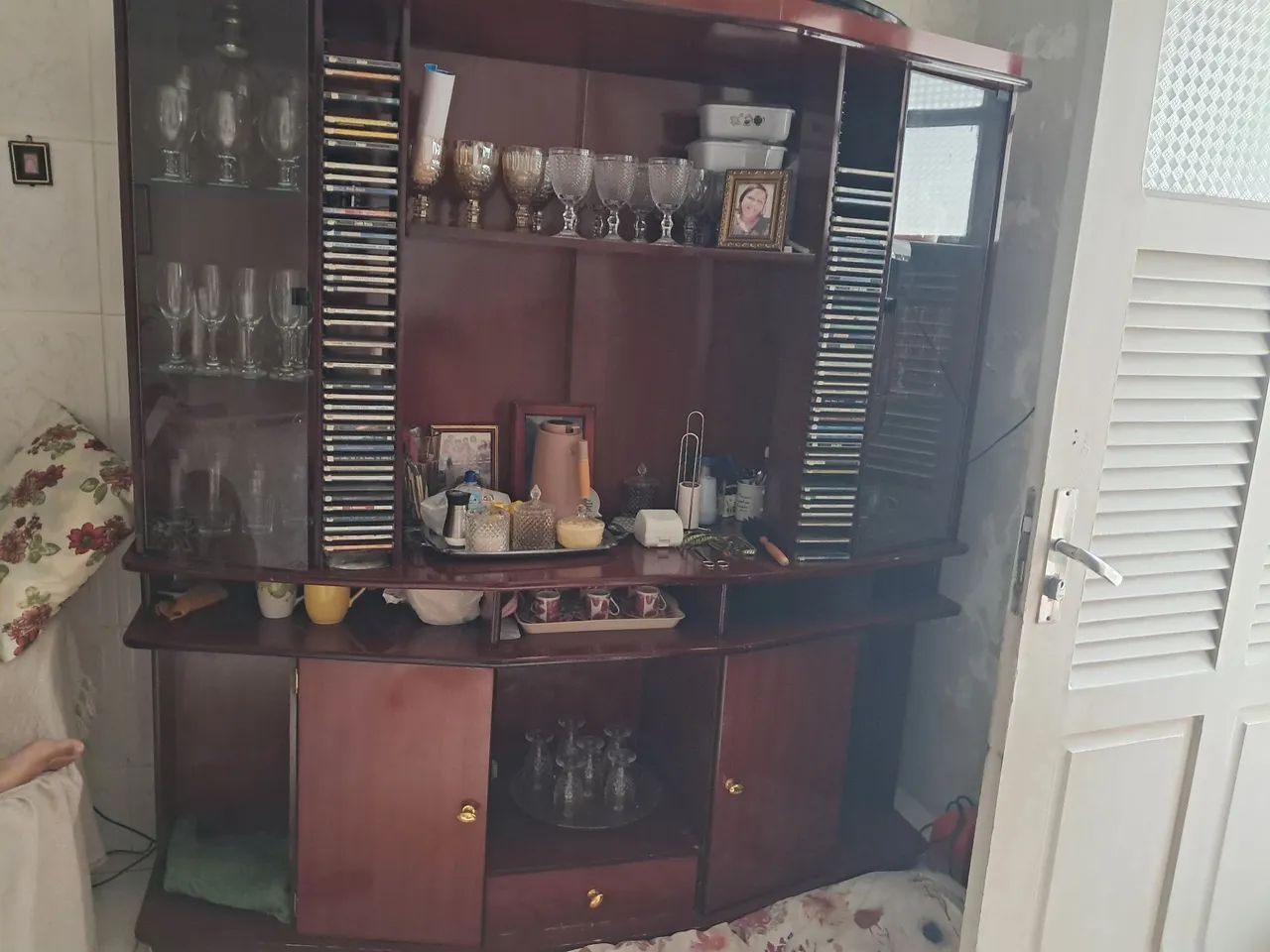 Vendo rack madeira conservado - Foto 4