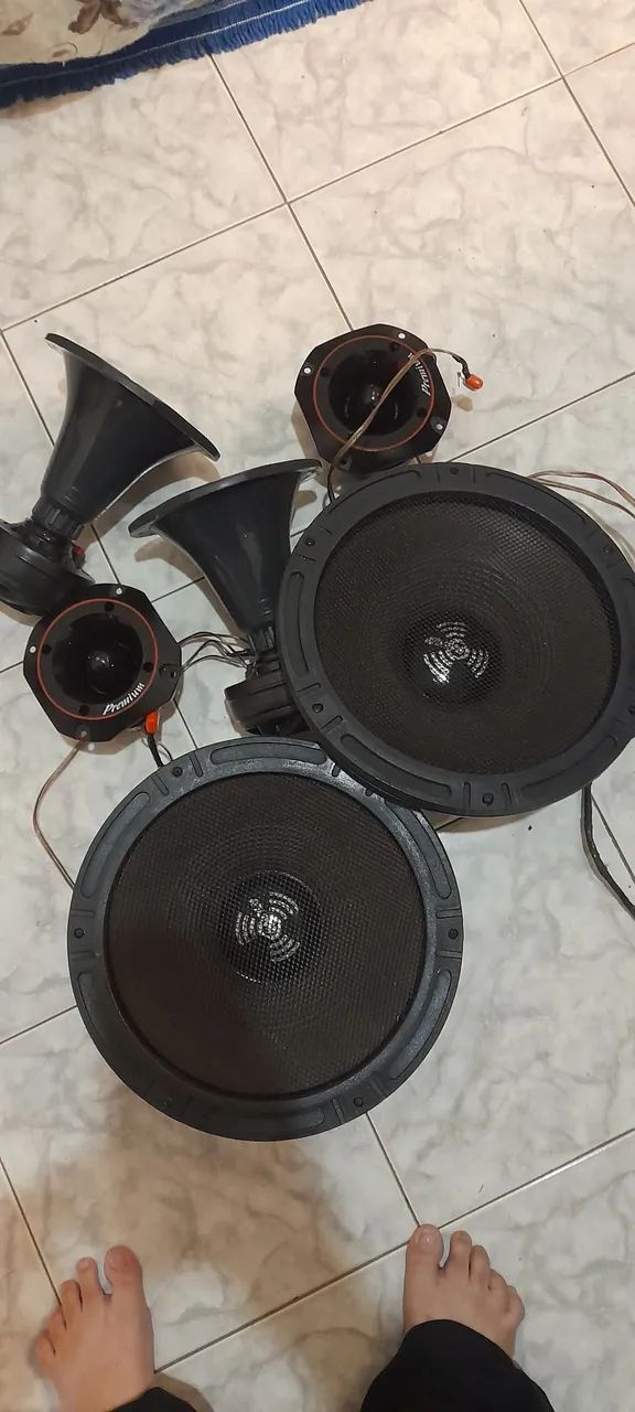 Alto falantes usados 