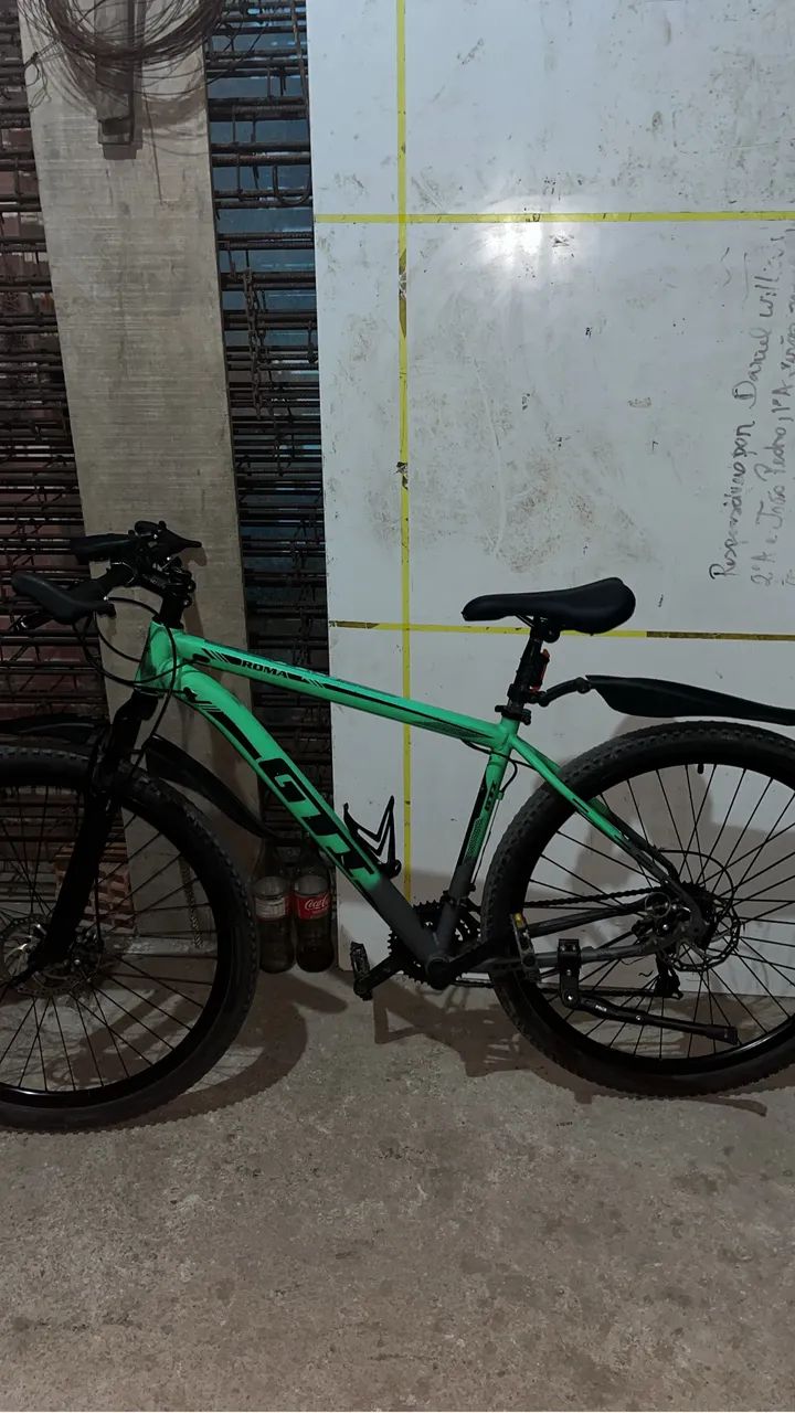 Vendo uma bicicleta aro 29 - Foto 2