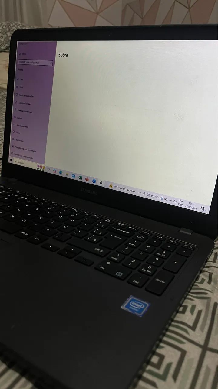 VENDO NOTEBOOK WINDOWS 10 Samsung  - Foto 4