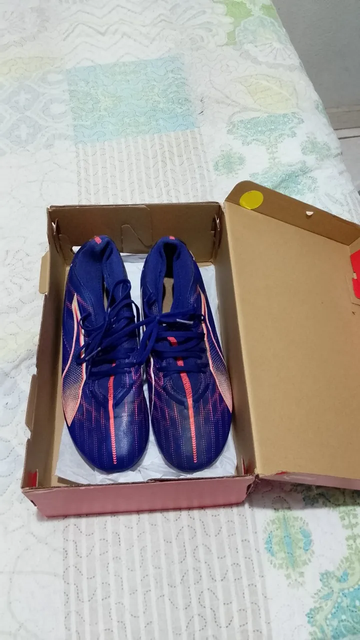chuteira Mizuno Morelia Club Futsal - Calçados Esportivos - Magda