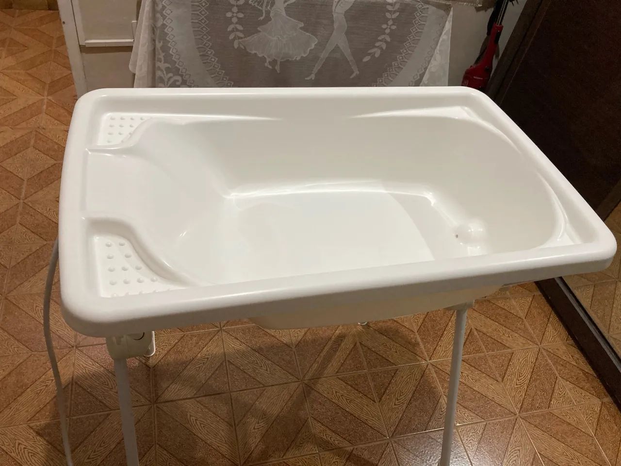 Banheira Burigotto branca 