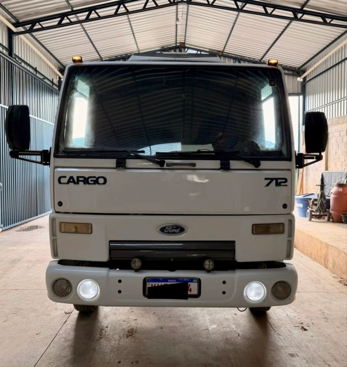 Ford 712 - Oportunidade 