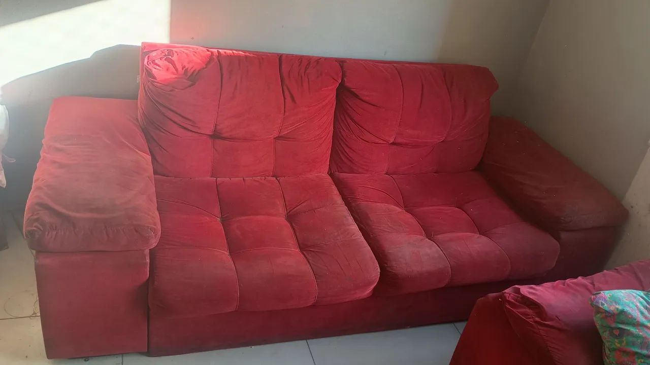 Sofá vermelho 