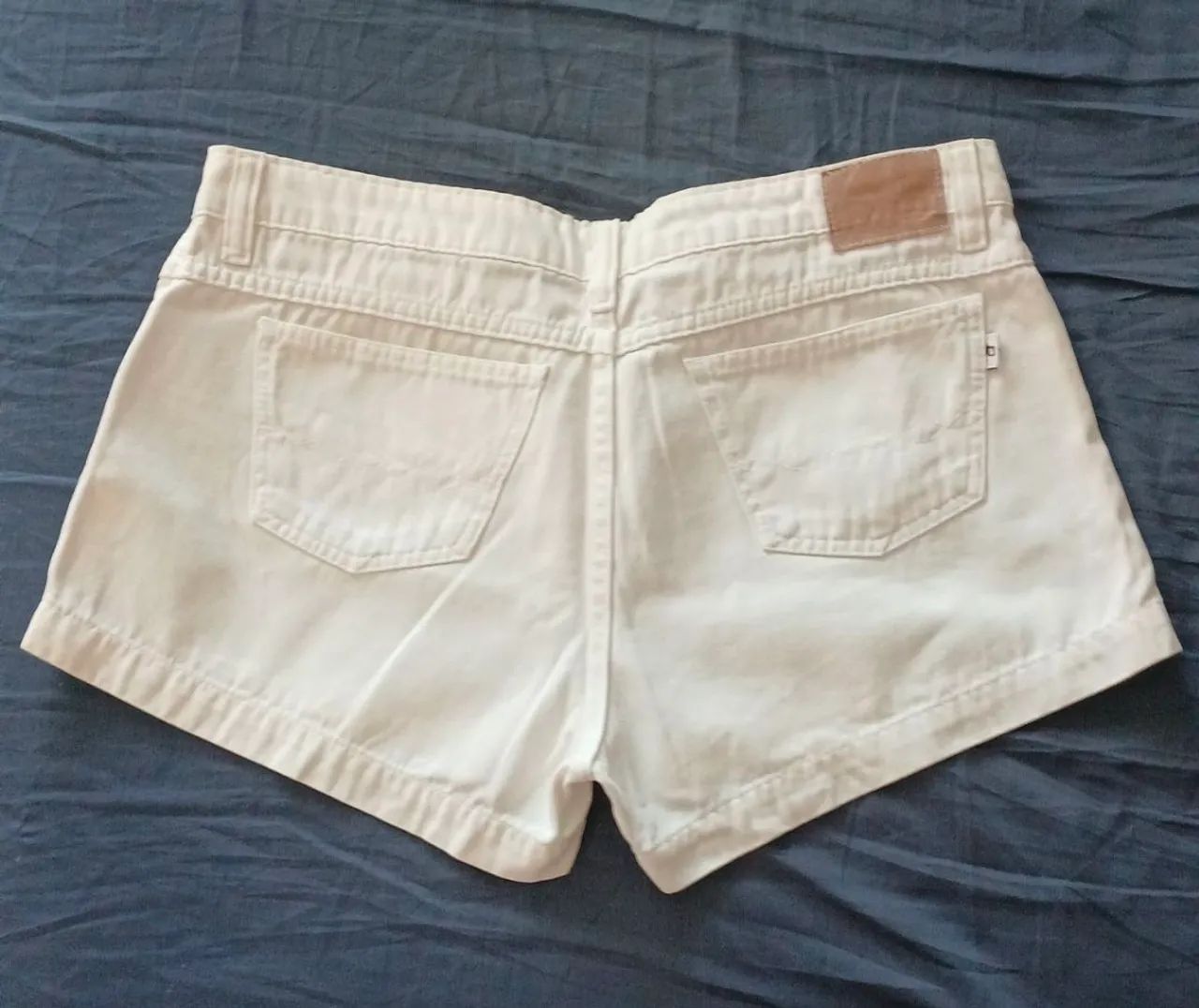 .SHORT BRANCO 40 - Foto 2