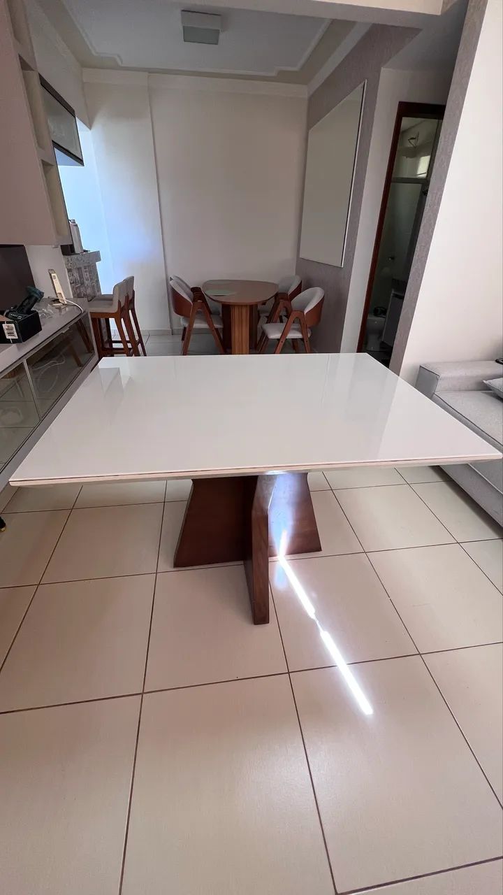 Vende se mesa 4 lugares 
