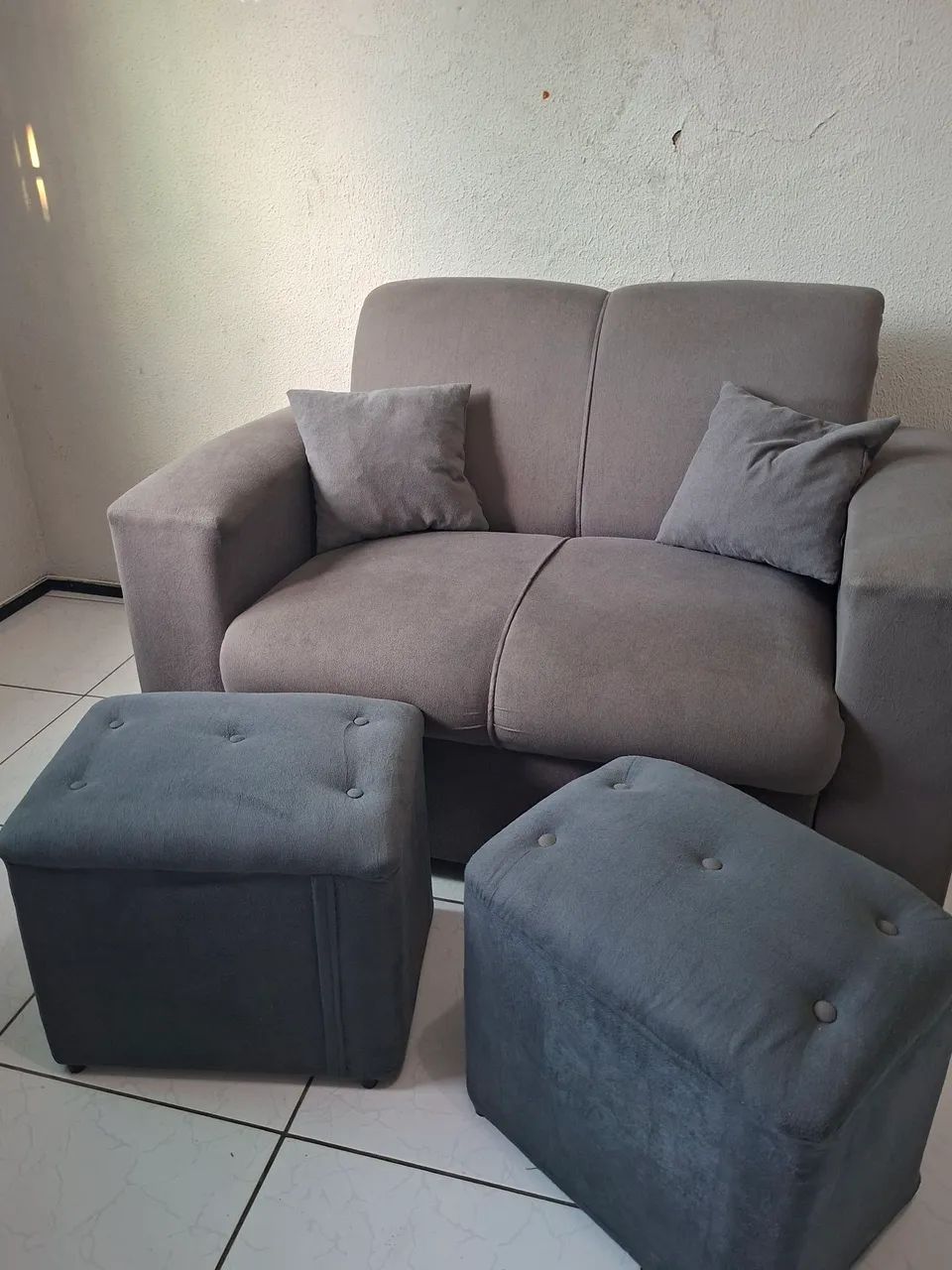 Sofá com puff - Foto 2