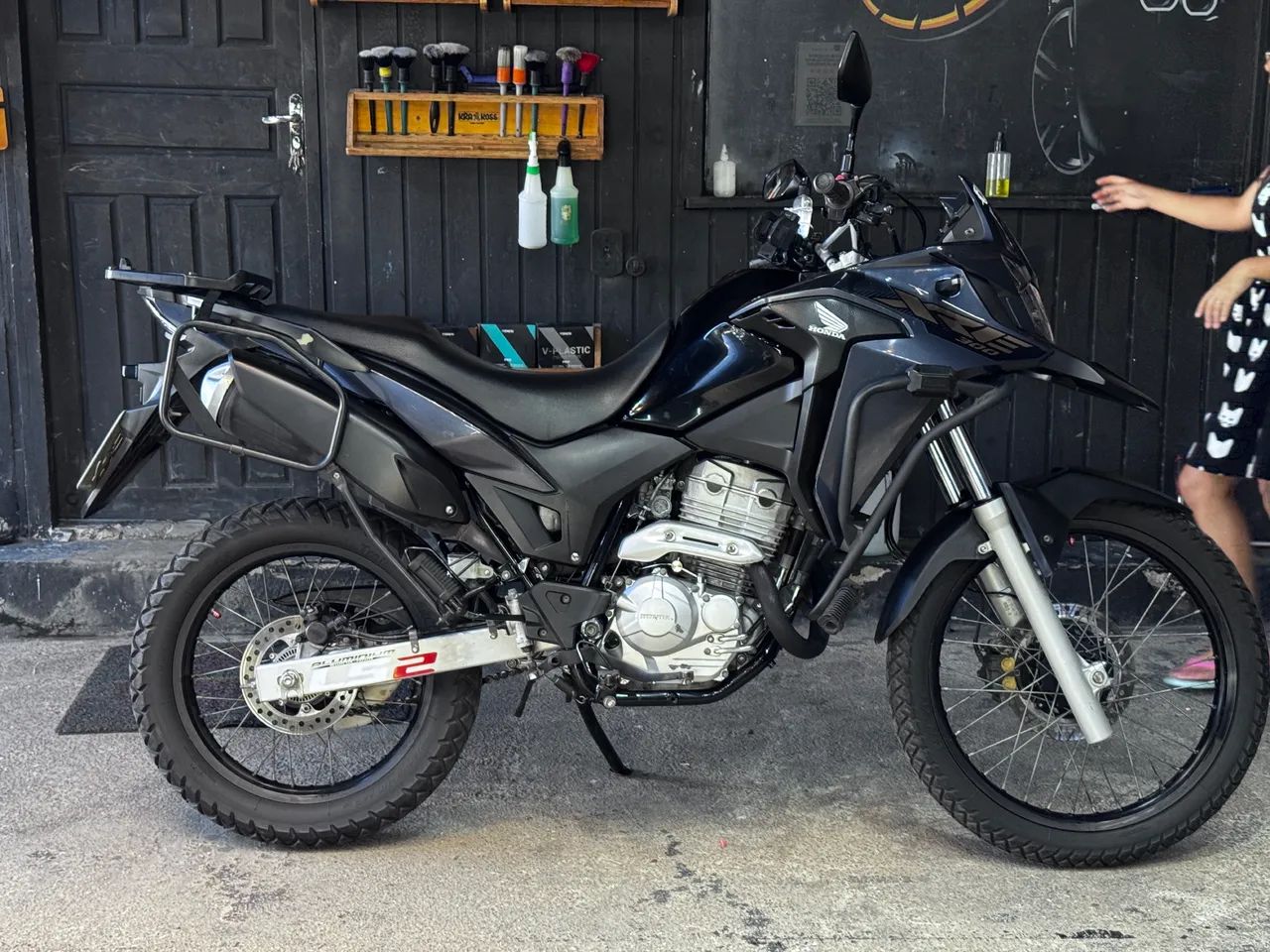 HONDA XRE 300  - Foto 5