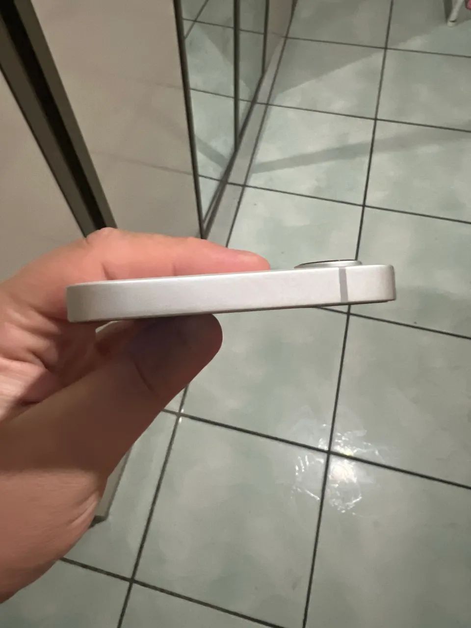 iPhone 16e - Foto 2