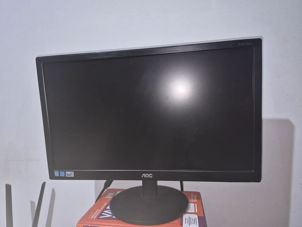Monitor AOC E970SWHNL - Foto 2