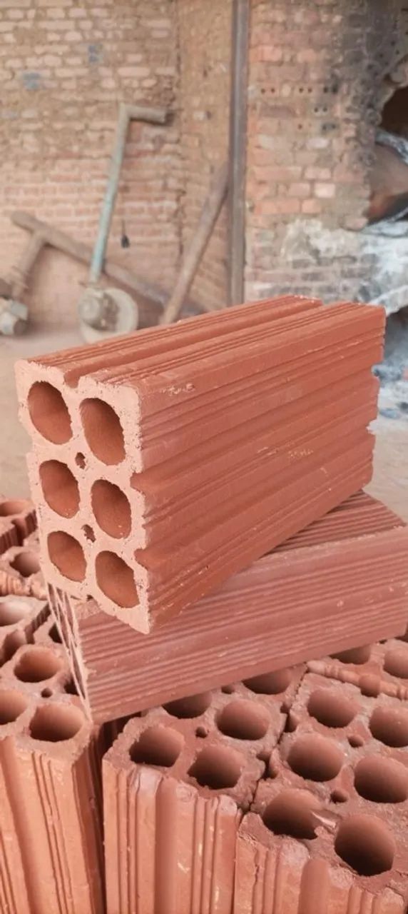 Tijolos da fábrica cerâmica Santa Terezinha - Foto 2