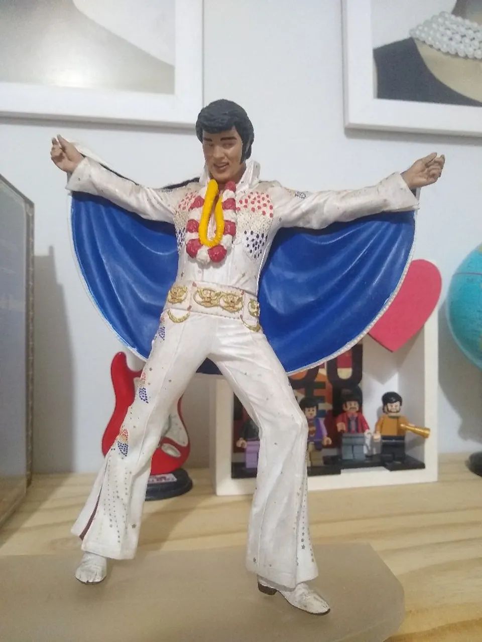 Boneco Elvis Presley McFarlane com caixa, tudo original - Foto 4