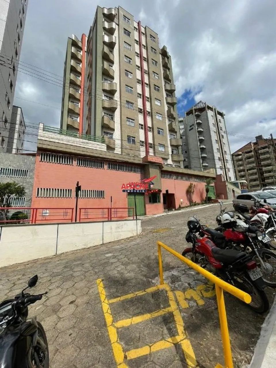 Cobertura Duplex para Aluguel em Viçosa (Centro)  3 Quartos, 2 Suítes, Mobiliada