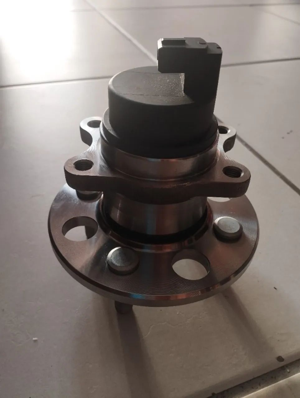 Cubo roda rolamento traseira hb20 13 a 19 com ABS. - Foto 4