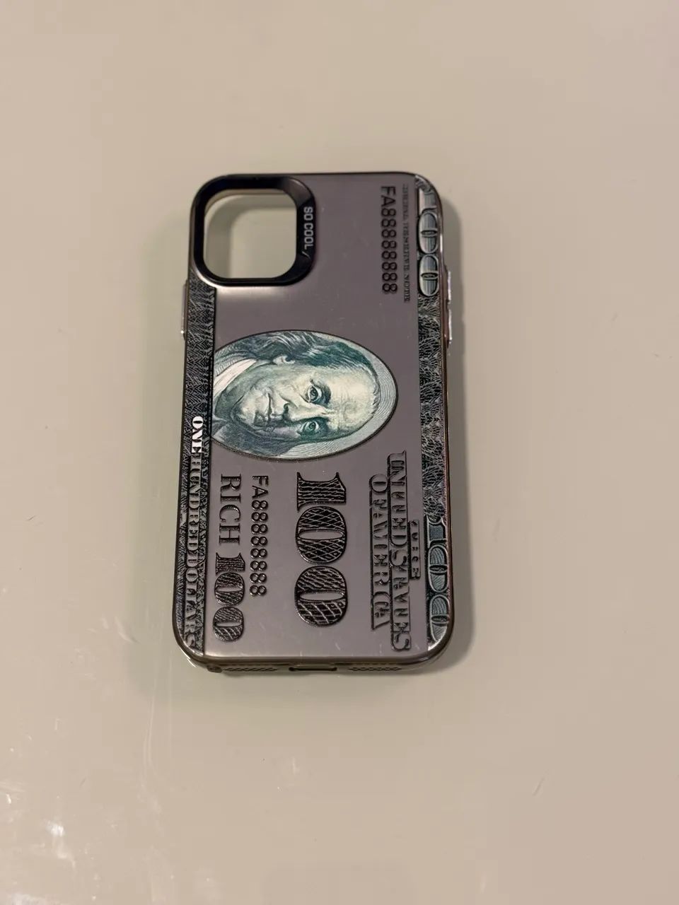 Capinha iPhone 12