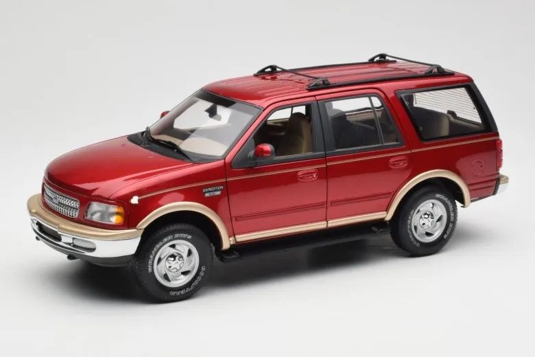 Miniatura 1:18 Ford Expedition - Hobbies e coleções - Parque