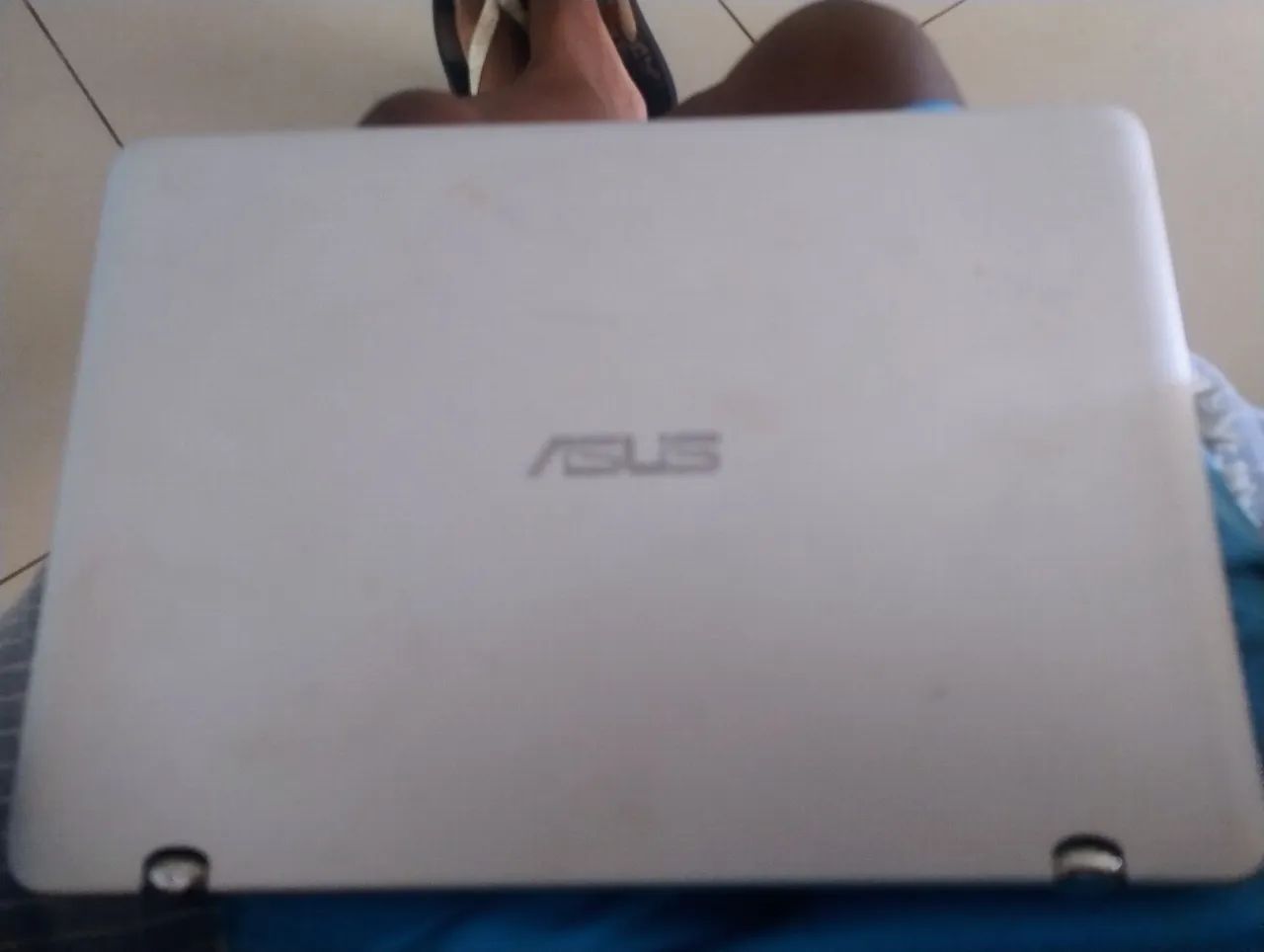 Vendo notebook para retirada de peça.