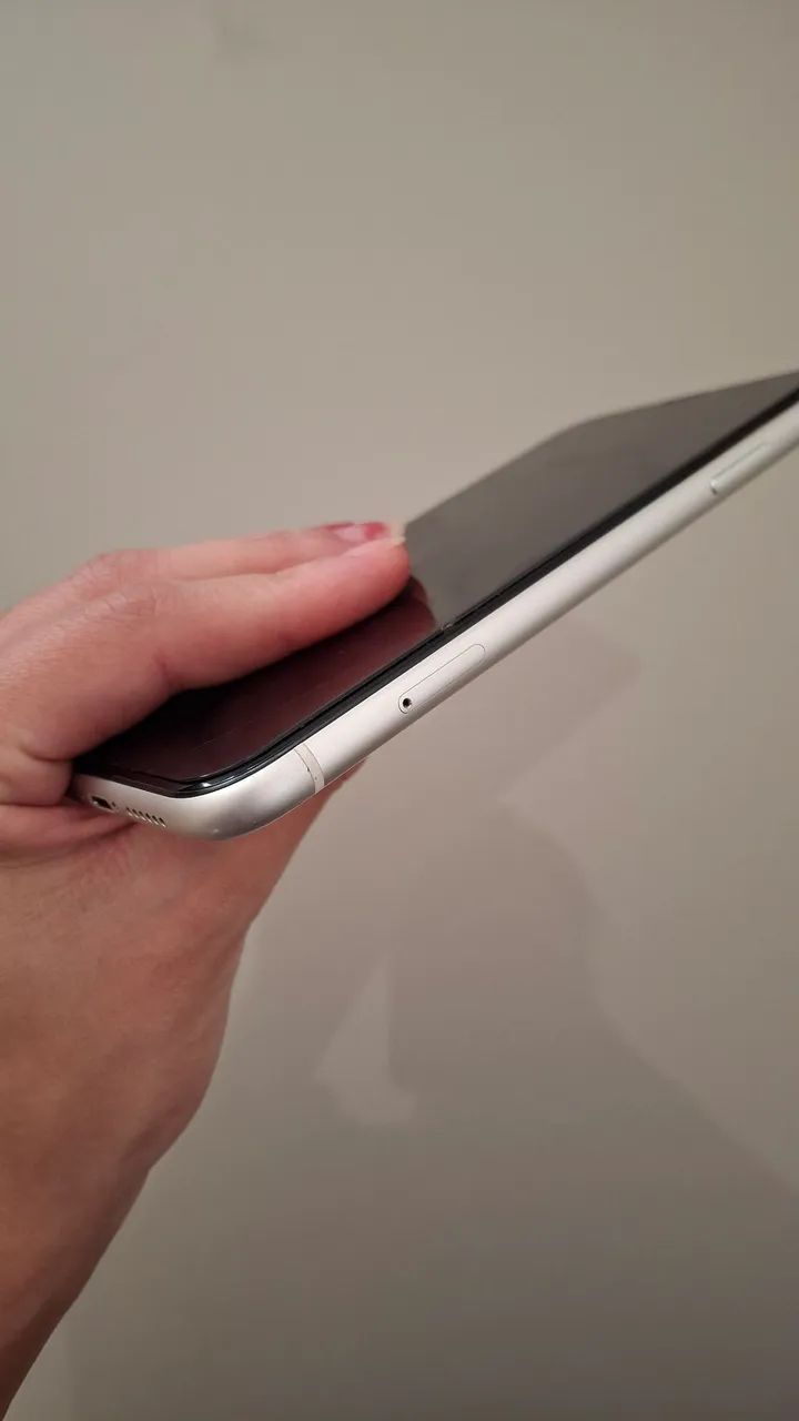 iPhone XR 128GB Branco | 92% Bateria | Muito Conservado - Foto 3