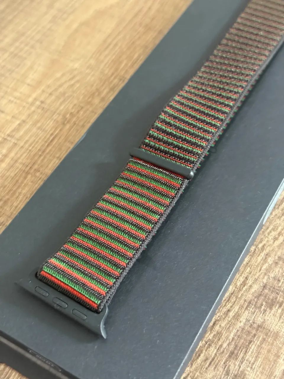 Pulseira para Apple Watch Black Unity - 44/45/46/49mm - Foto 2