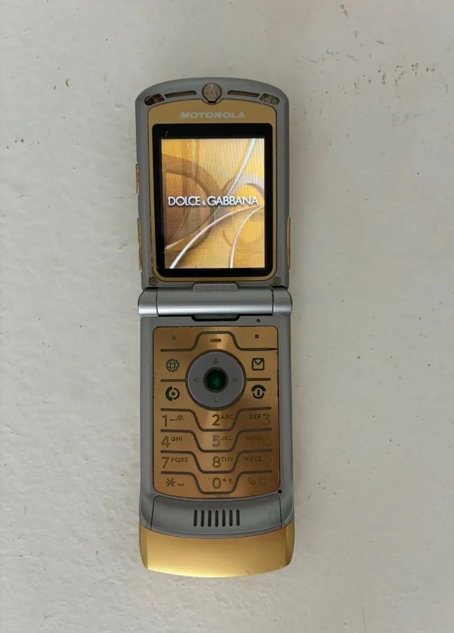 Motorola V3 RAZR Dolce & Gabbana - Foto 3