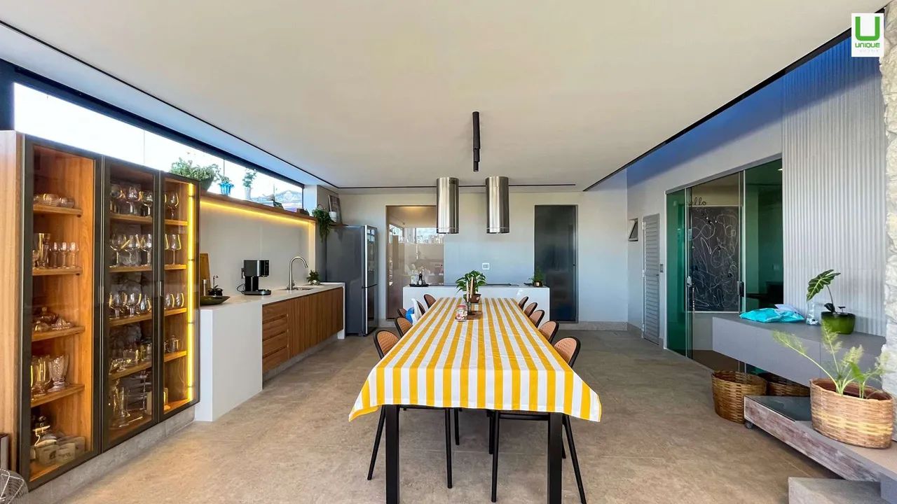 Área privativa, 4 quartos, 4 suites, 4 vagas - Foto 4