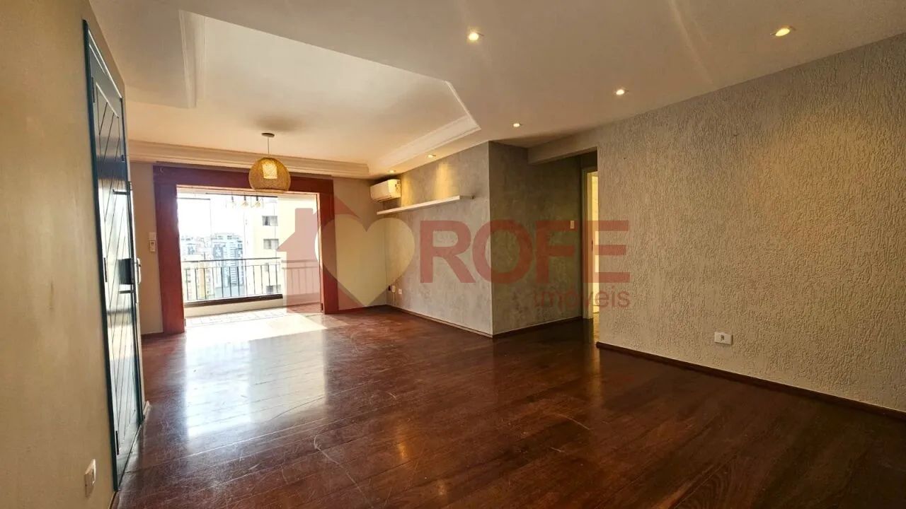 Apartamento com 3 dormitórios, 1 suíte e com 2 vagas e com 115m² - Moema - Foto 3